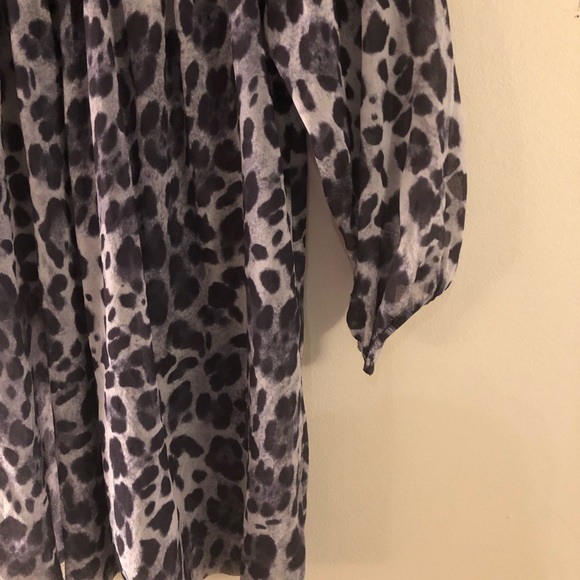 Cheetah quarter sleeves - Picture 2 of 3